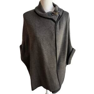 Arianna by Howard’s Sweater One Size Women Top Brand New